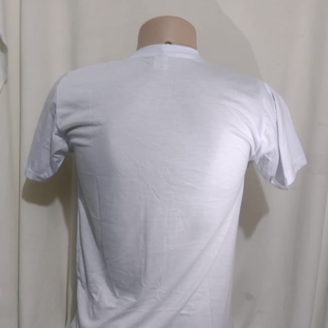 Camiseta Branca Feminina com Estampa de Coruja Colorida | Gola Redonda | Tamanho P