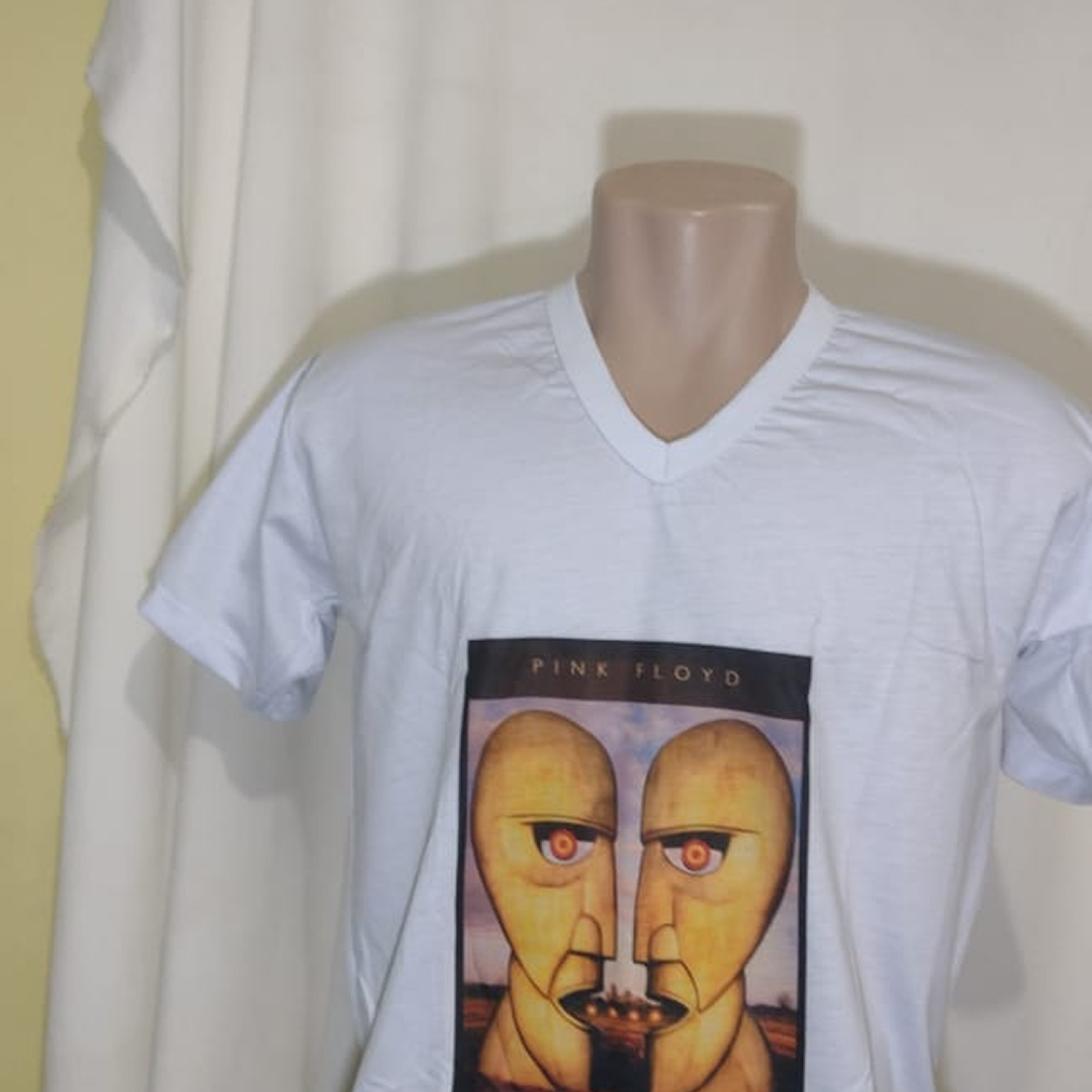  Camiseta Pink Floyd – Tam M, Branca, Gola V