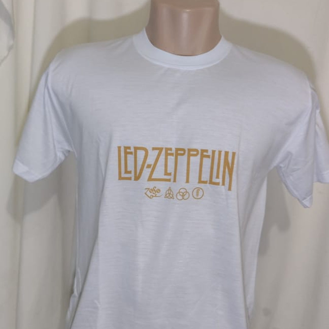  Camiseta Branca Gola Redonda | Estampa “Led Zeppelin” | Tam. M