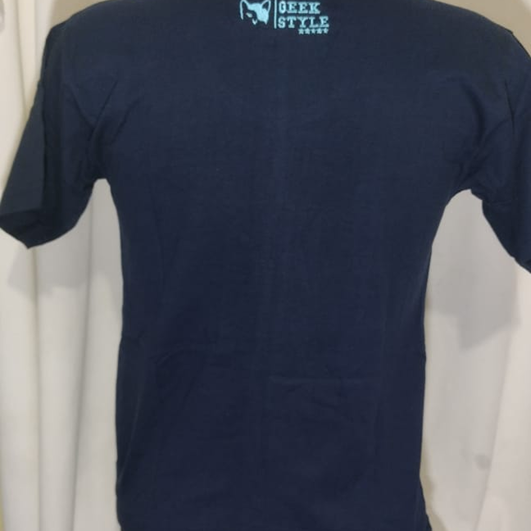 Camiseta Azul Gola Redonda | Estampa “Leão da Tribo de Judá” | Tam. G