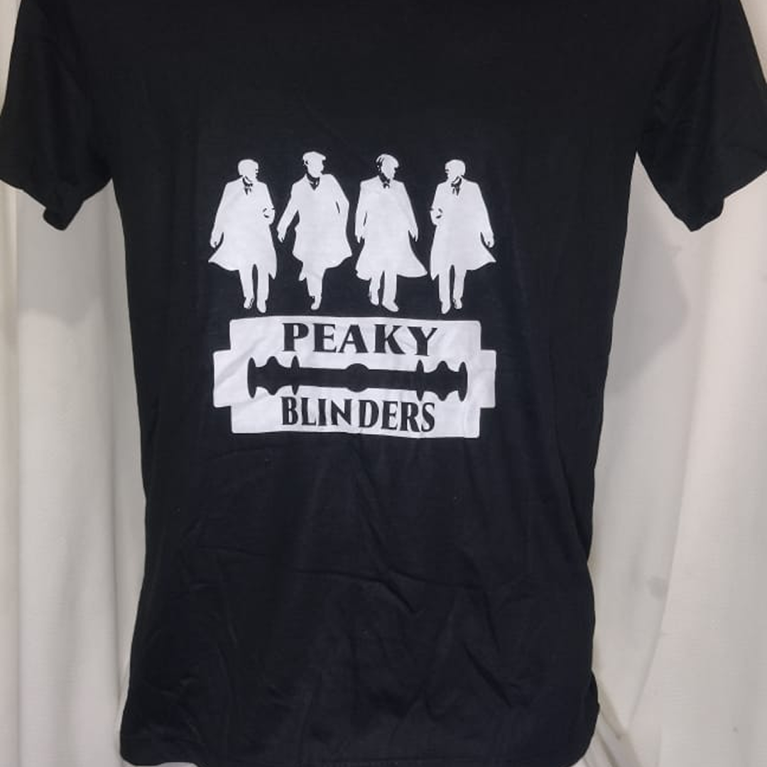  Camiseta Peaky Blinders Preta | Gola V |