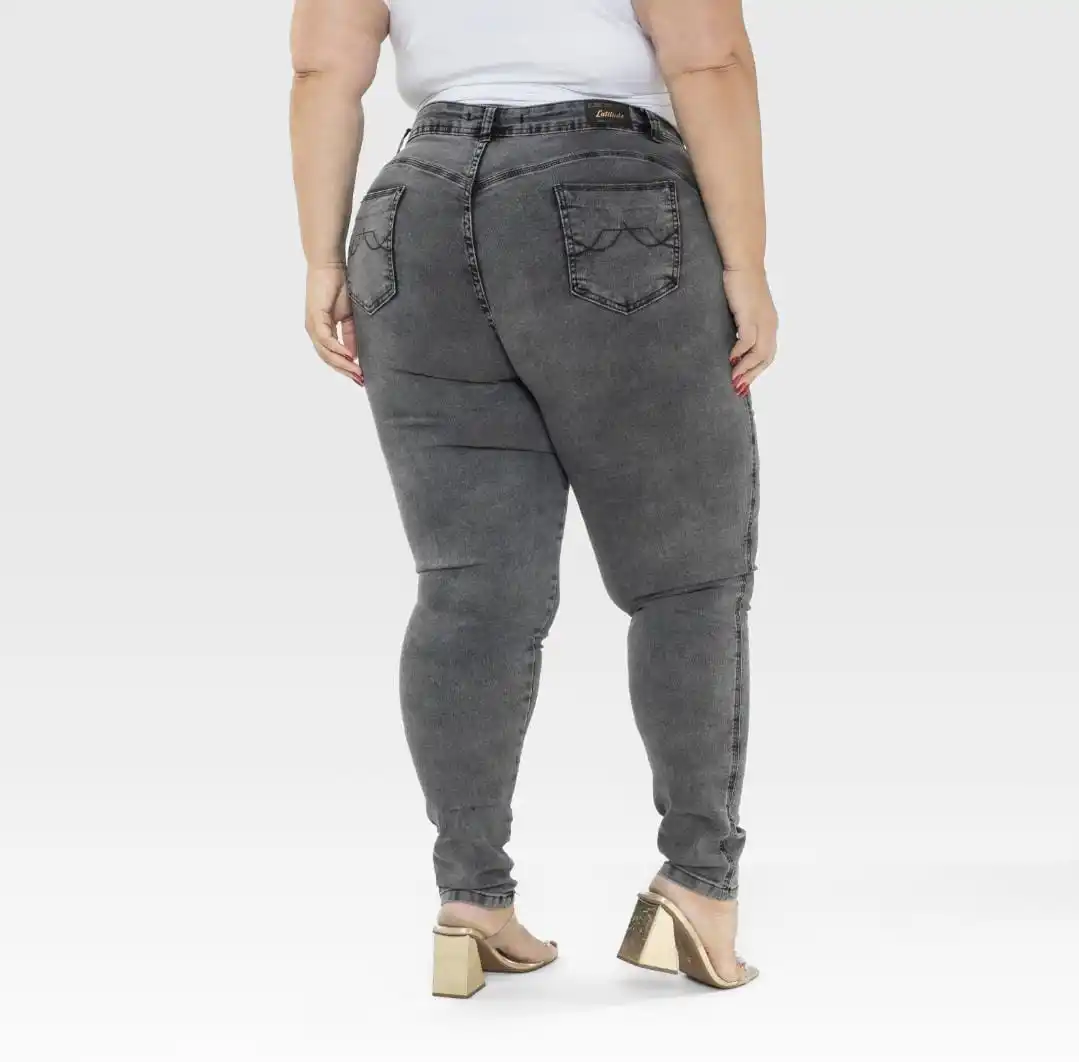 Calça Jeans Feminina Plus Size